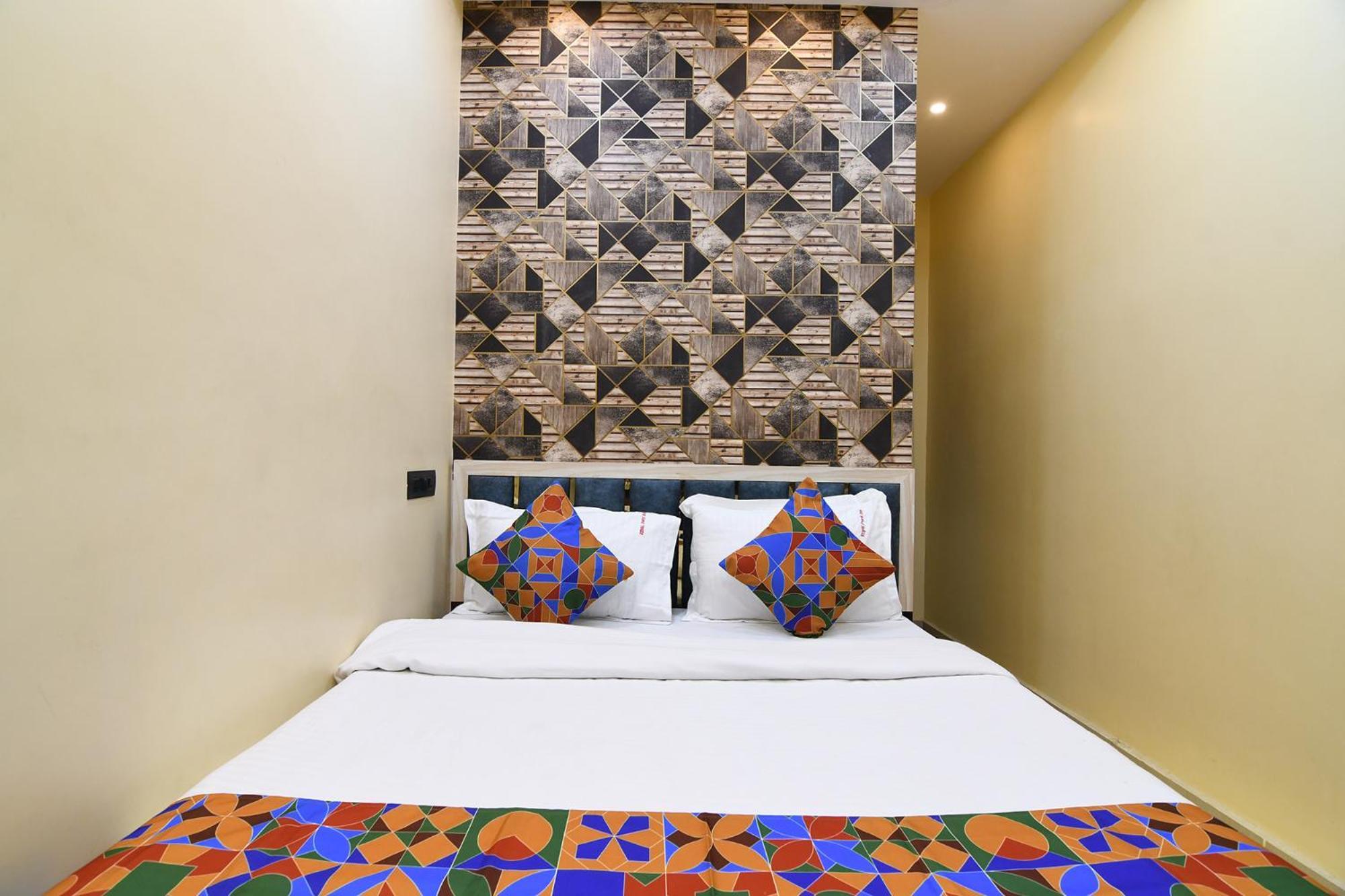 Fabhotel Royal Park Inn - Nr Eden Garden Stadium Calcutta Eksteriør billede