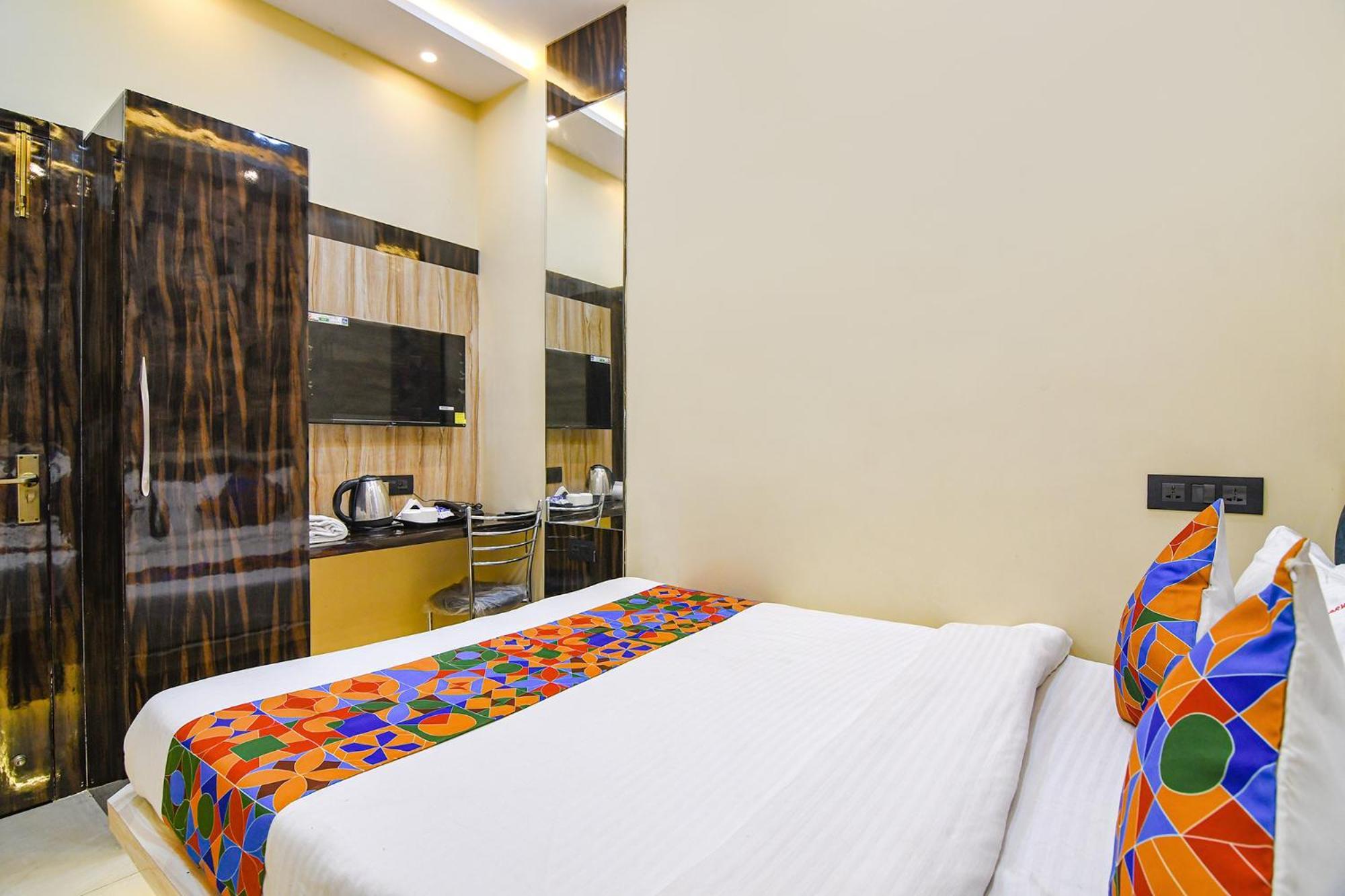 Fabhotel Royal Park Inn - Nr Eden Garden Stadium Calcutta Eksteriør billede