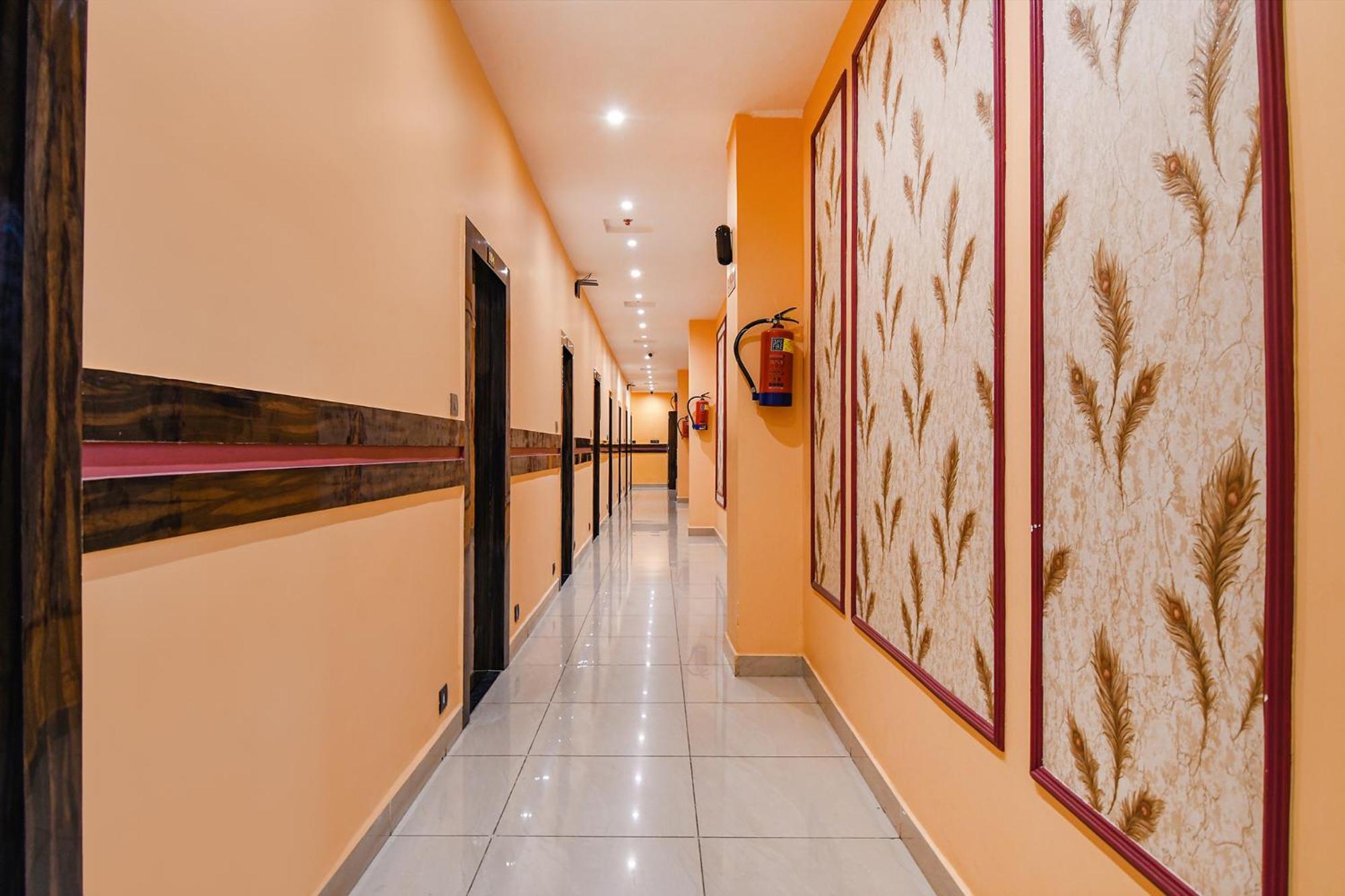 Fabhotel Royal Park Inn - Nr Eden Garden Stadium Calcutta Eksteriør billede